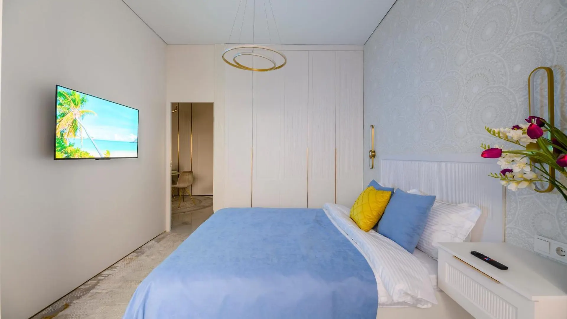 Гармония Пространства Рядом С Трц Mega На Розыбакиева Apartment Almaty